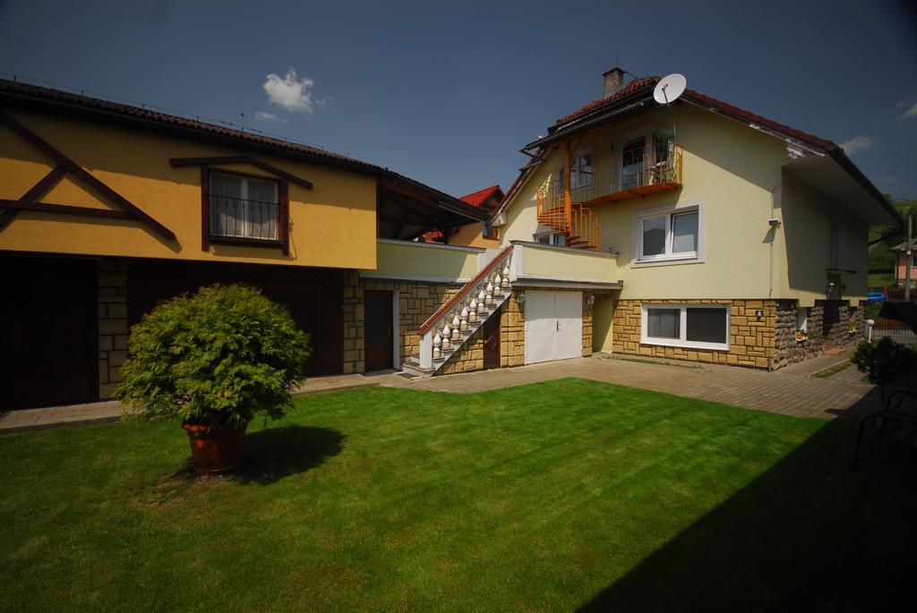 Apartman Elegant Bešeňová 客房 照片