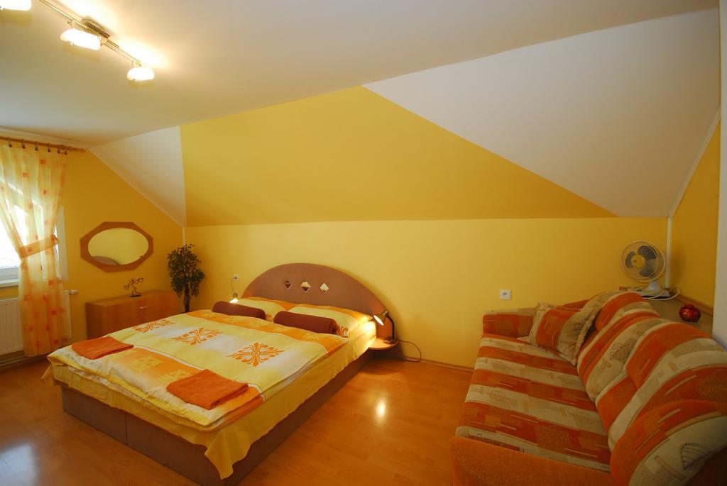 Apartman Elegant Bešeňová 客房 照片
