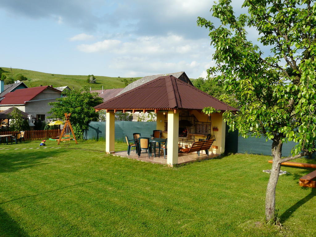 Apartman Elegant Bešeňová 客房 照片