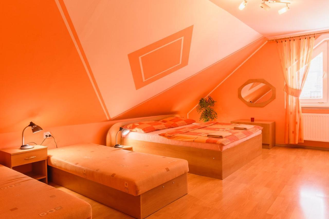 Apartman Elegant Bešeňová 外观 照片