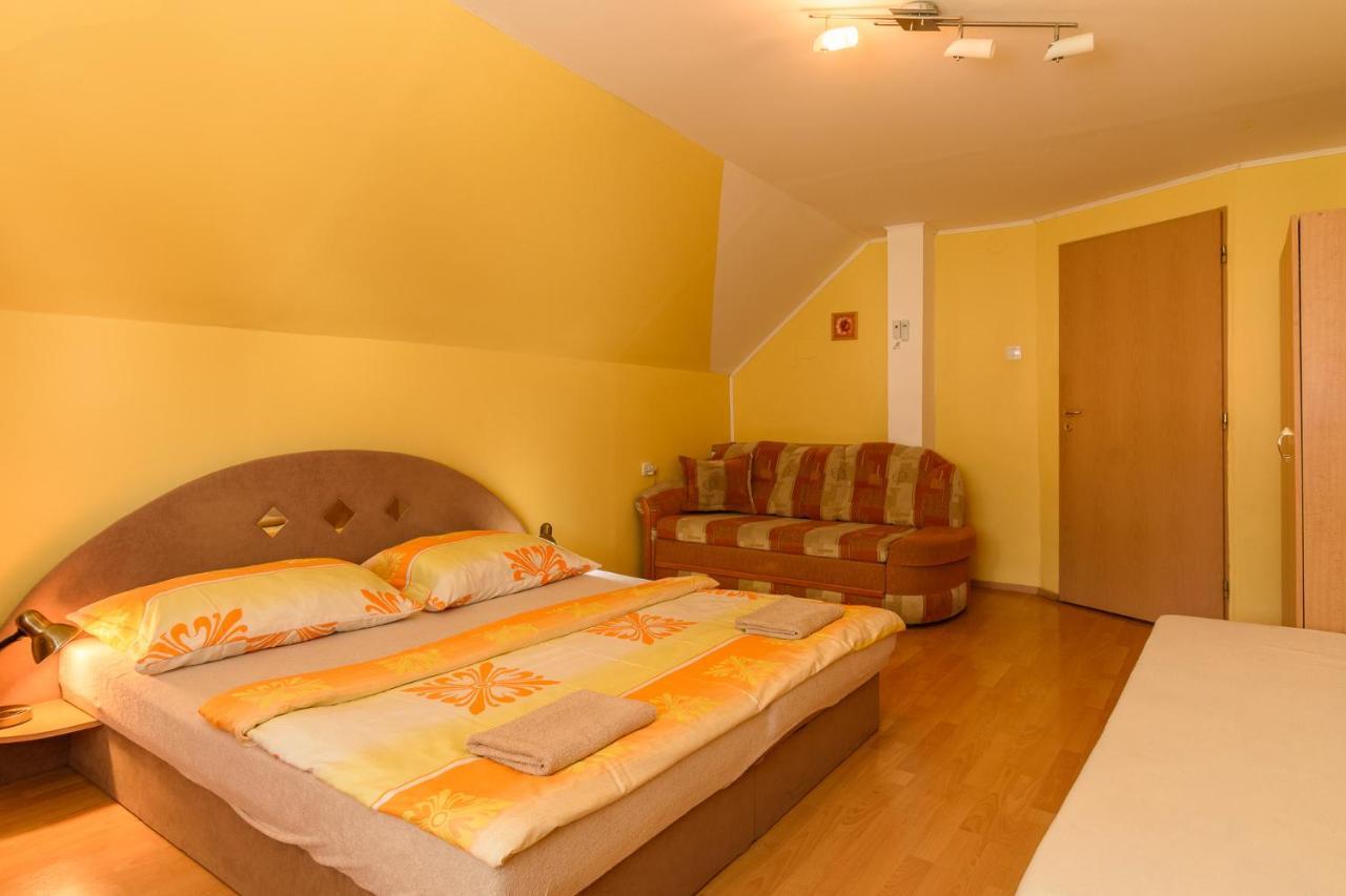 Apartman Elegant Bešeňová 外观 照片